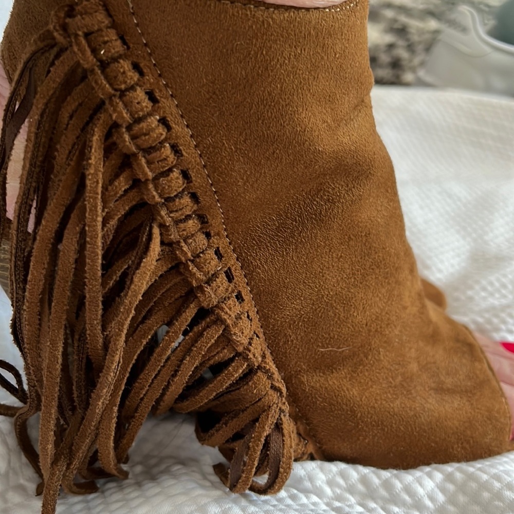 Not for sale (Ladies boots ) Not For Sale